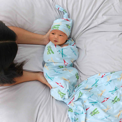 How to Transition a Baby Out of a Swaddle: Step-by-Step Guide