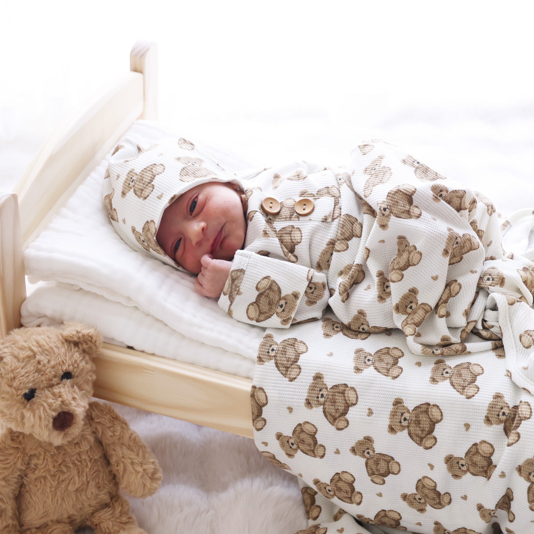 newborn dress clothes Baby Girl Lace Set, 4 Pieces Outfit for Special Occasions (US, Age, 0 Months, Gold, Ivory (with Gift Box)): Clothing, Shoes & Jewelry Handmade in the USA When looking for a newborn coming home gown Elegant Newborn Dress Clothes for