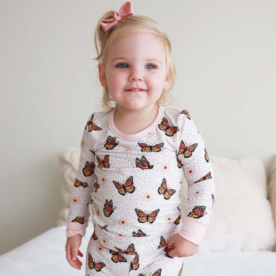 two piece pajamas for kids with butterflies 