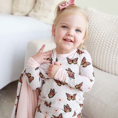 kids pajamas with butterflies 