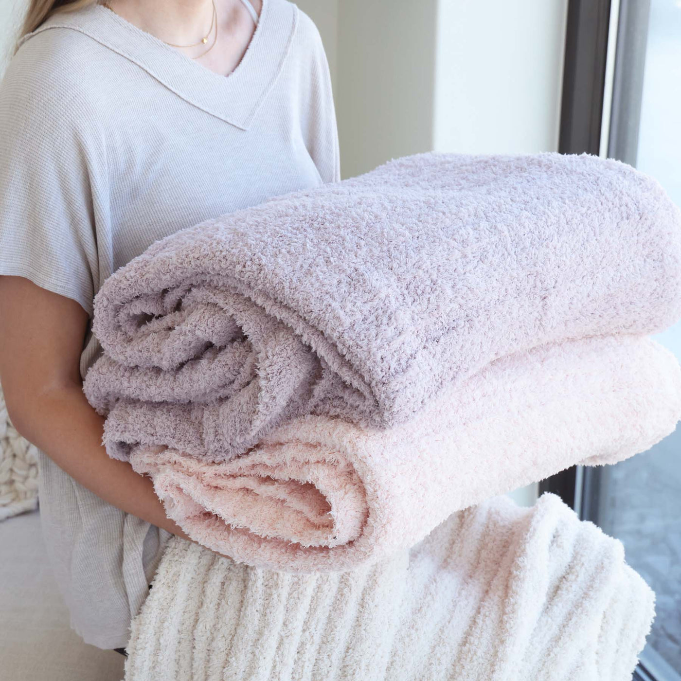 CuddleLane™ Luxe Blankets | Solids