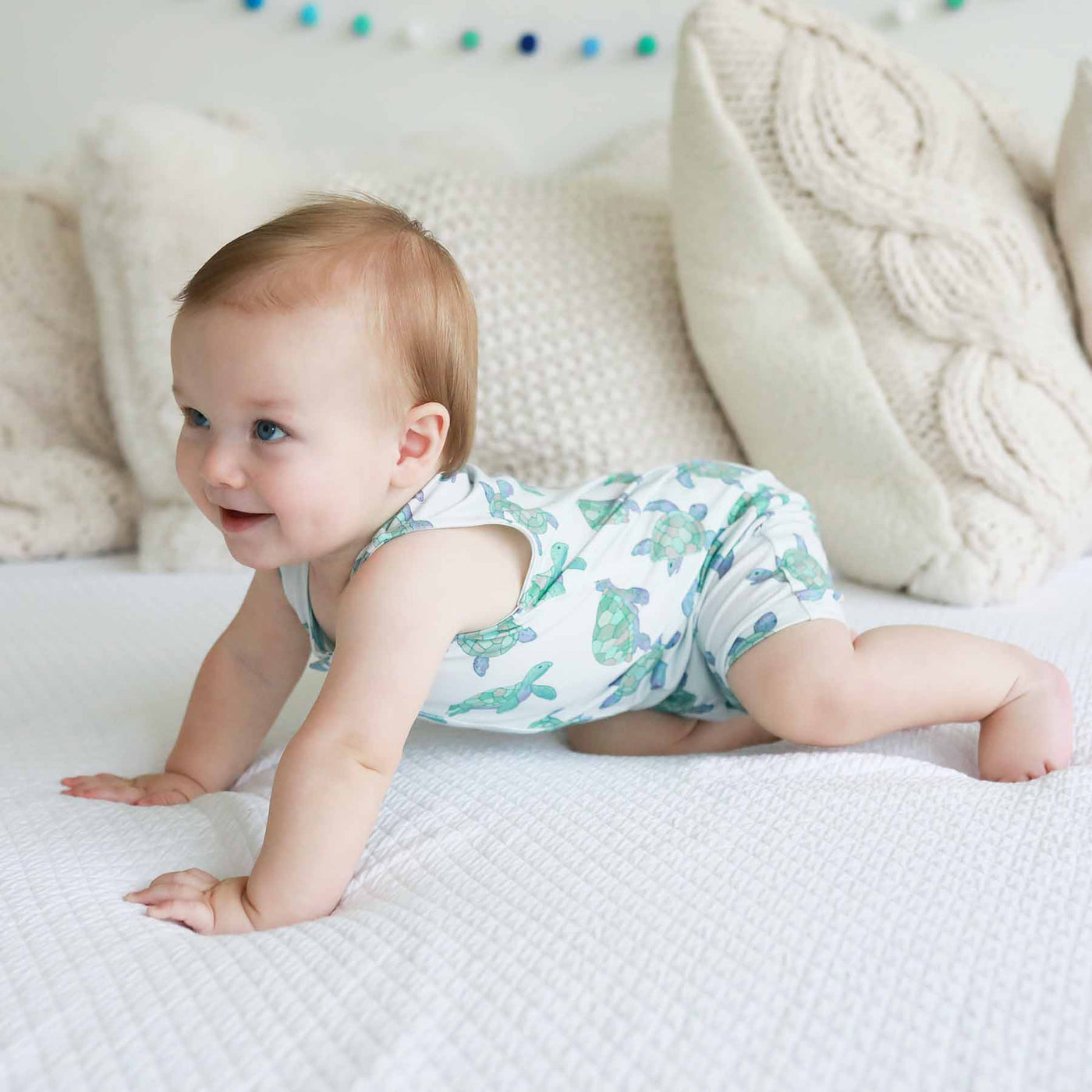 romper shortie with turtles for babies 