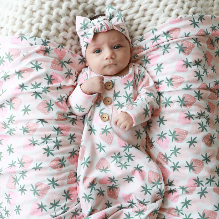 How Many Baby Gowns Do I Need?