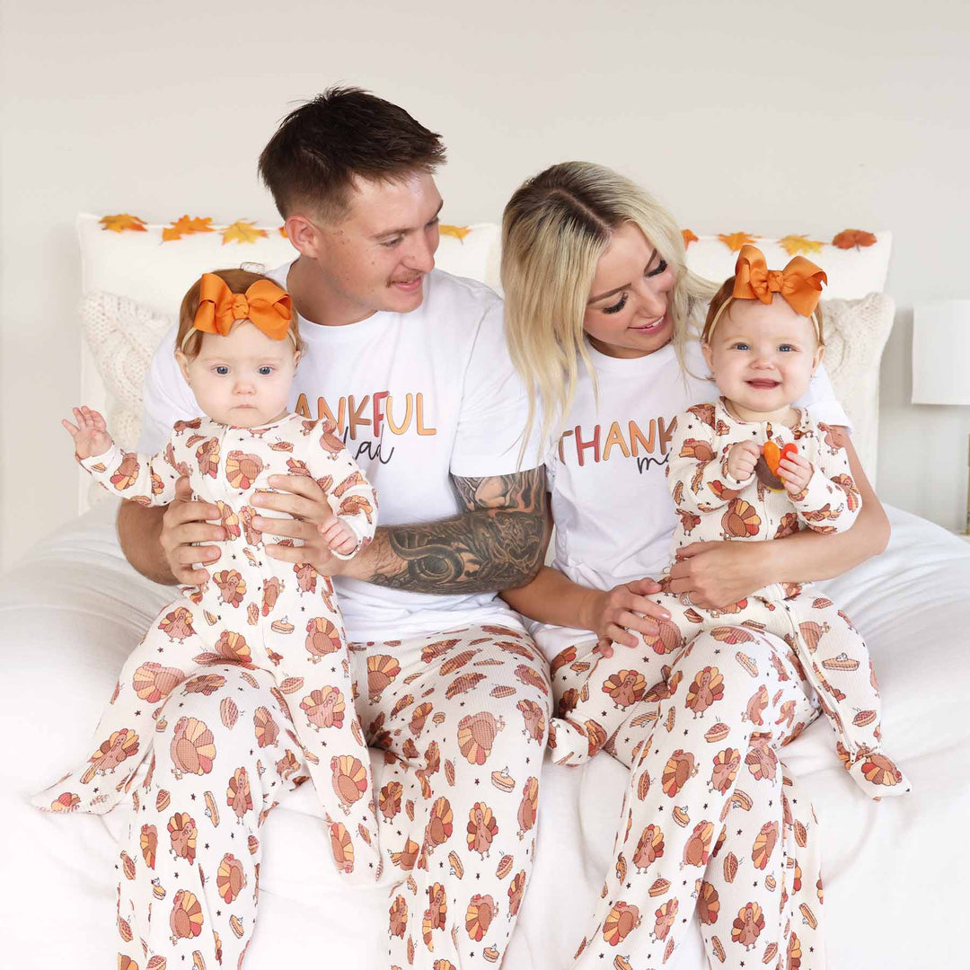 thanksgiving family matching pajamas with turkeys 