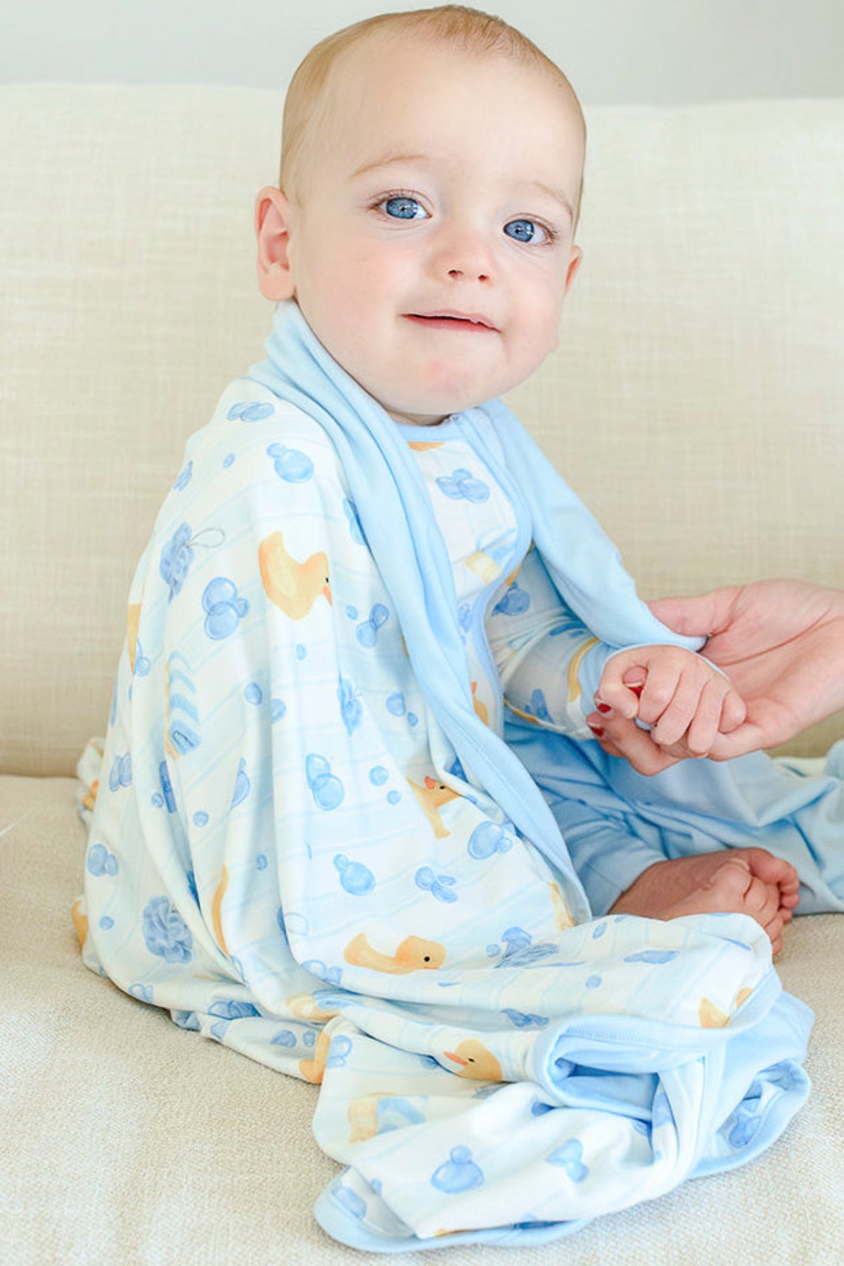 Double-Sided Bamboo Blanket | Bubble Duckies Blue