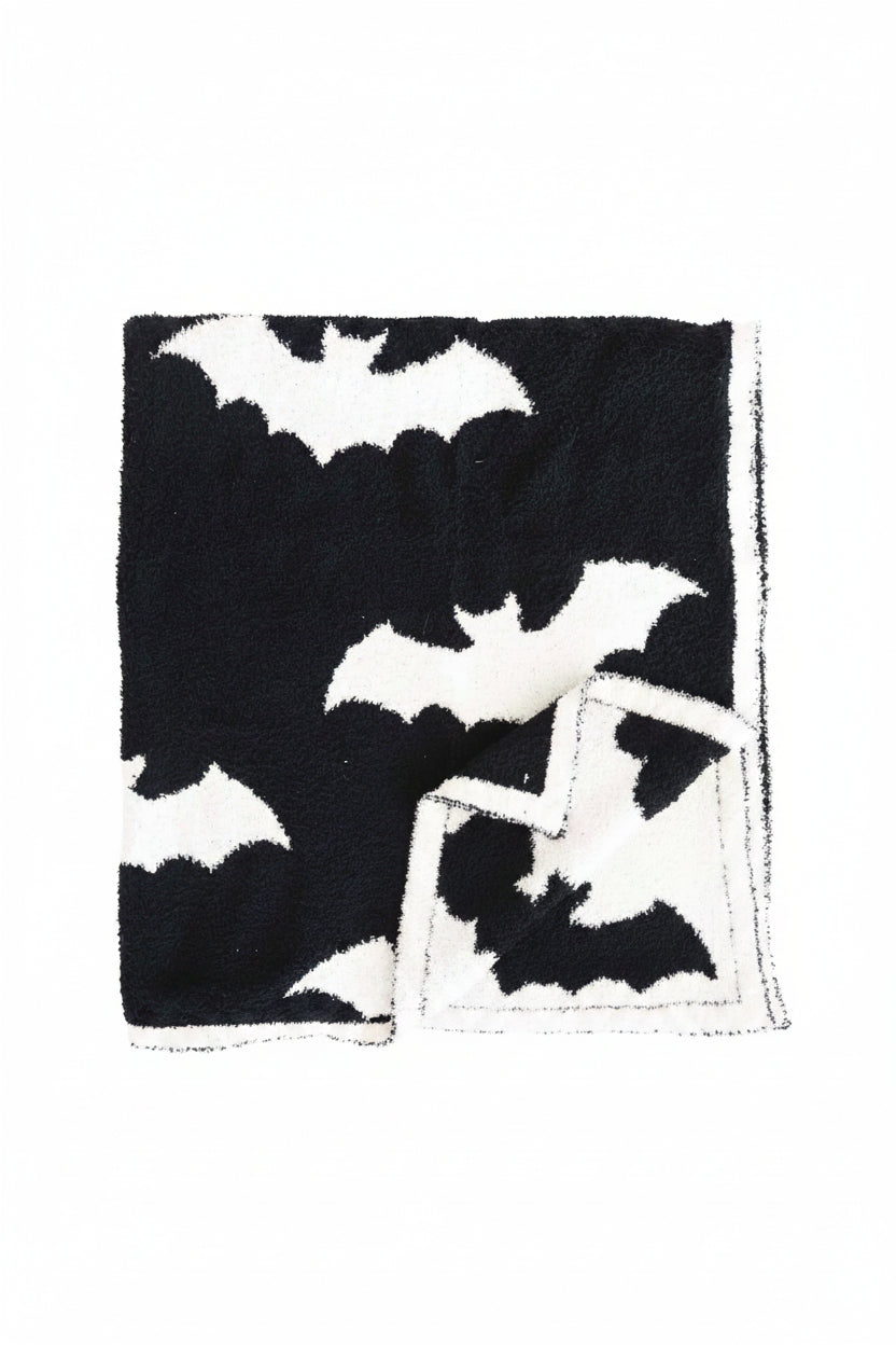 CuddleLane™ Luxe Halloween Blanket | Bats