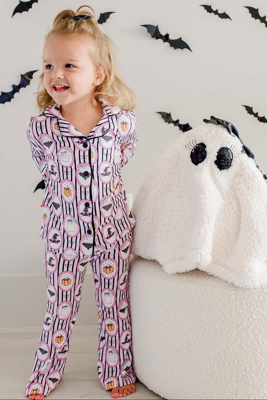 Girls' Halloween Glow-in-the-Dark Two-Piece Flare Lounge Set | Galloween