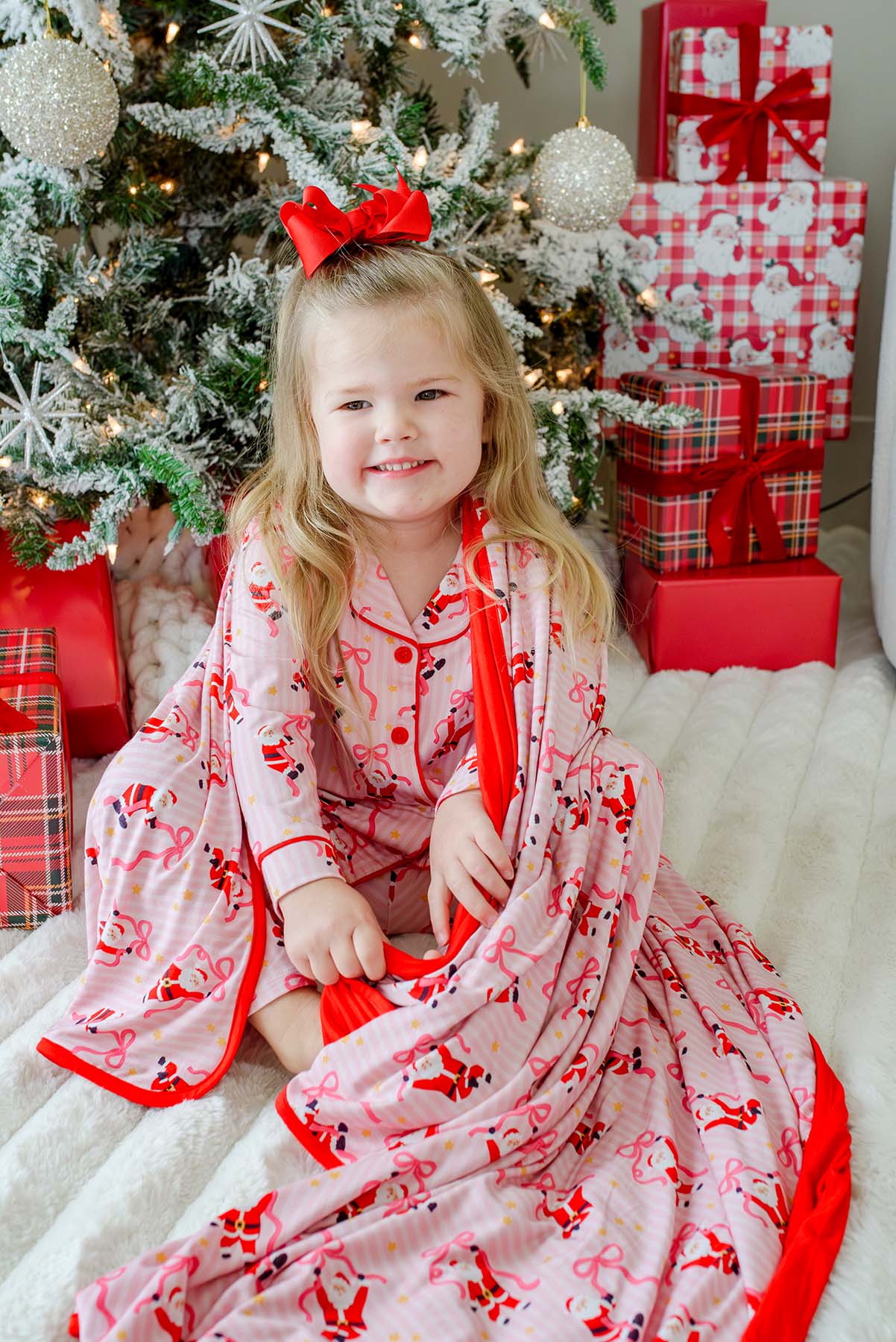 Double-Sided Christmas Bamboo Blanket | Jolly Ribbons