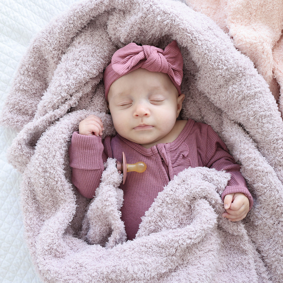 CuddleLane™ Luxe Blankets | Dusty Purple