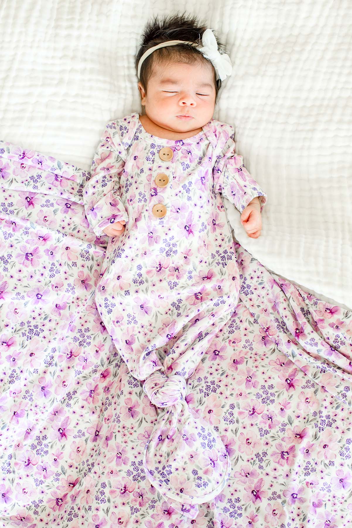Newborn Baby Knot Gown & Hat Set | Lilac Dream