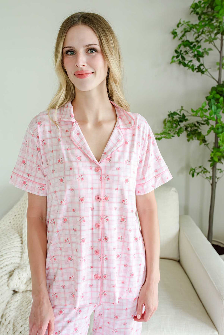primrose plaid mom solo shot
