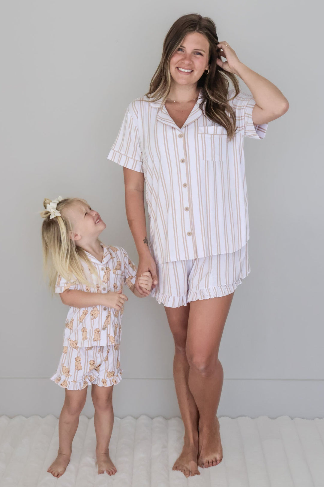 caden lane women's two piece short lounge set with golden retriever print – mommy and me