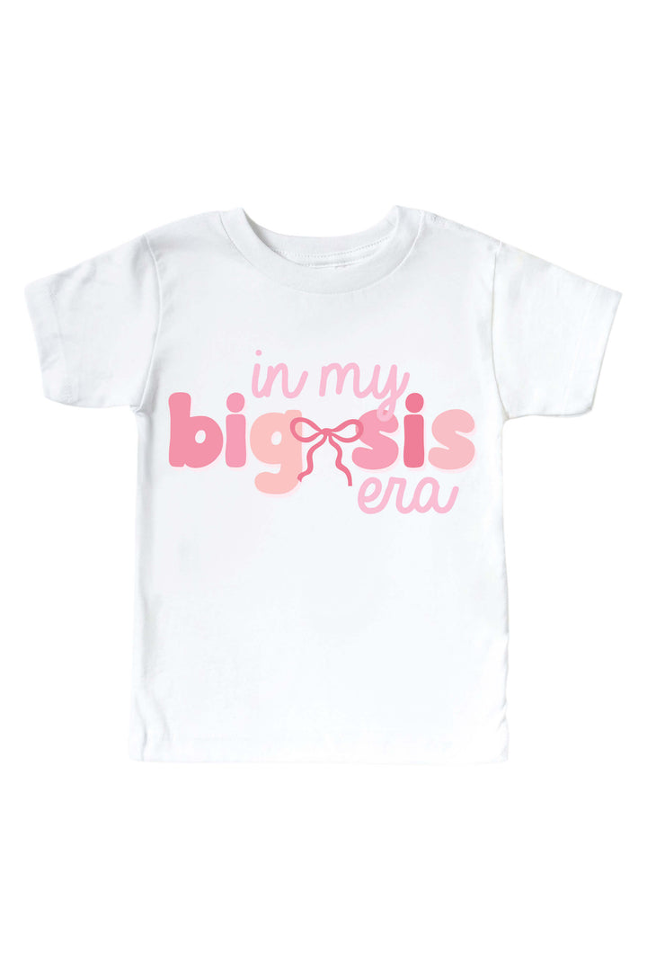 in my big sis era graphic tee