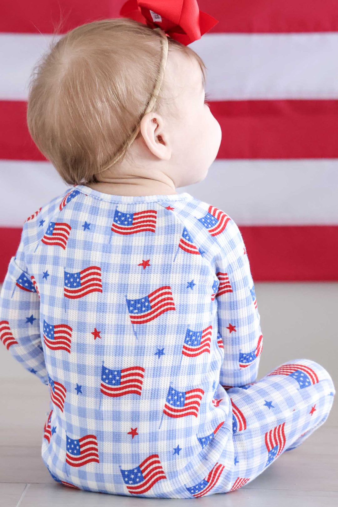 baby wearing bamboo waffle convertible zip romper in star spangled picnic - 4th of july