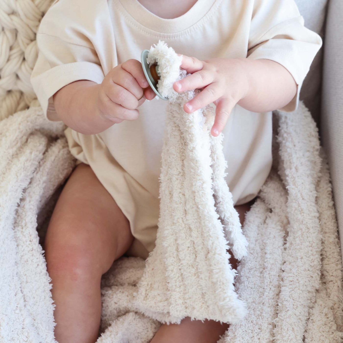 Cuddle Lovey | Shell