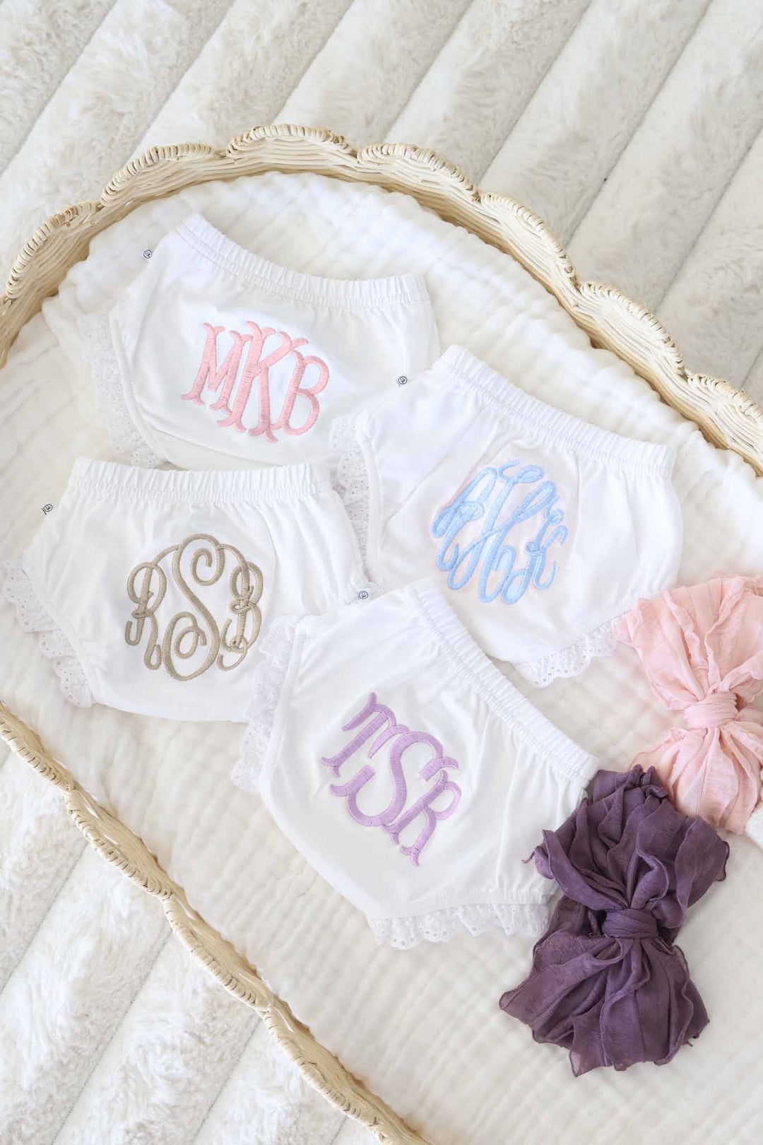 embroidered lace edge ruffle bloomers for babies 