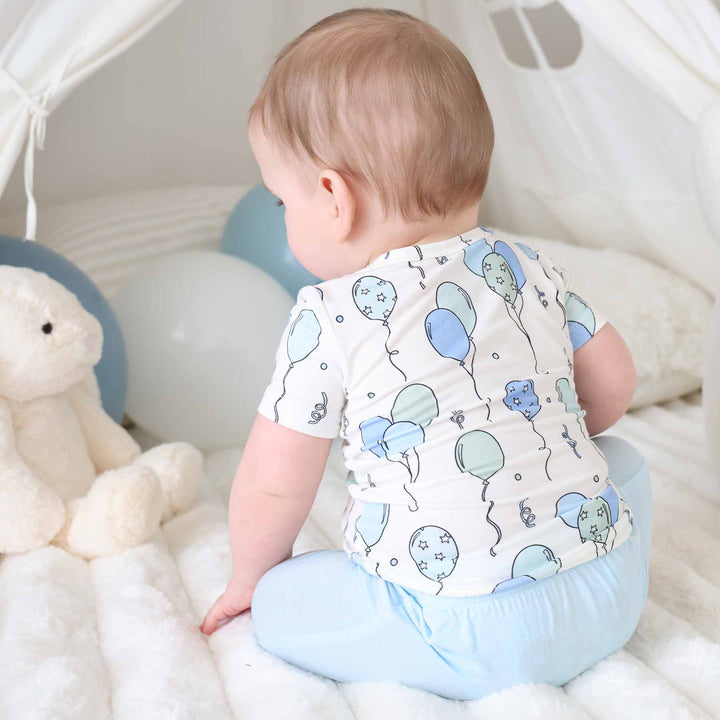 party time short sleeve balloon graphic tee for boys with light blue shorts