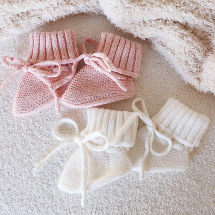 Knit Newborn Bow Booties