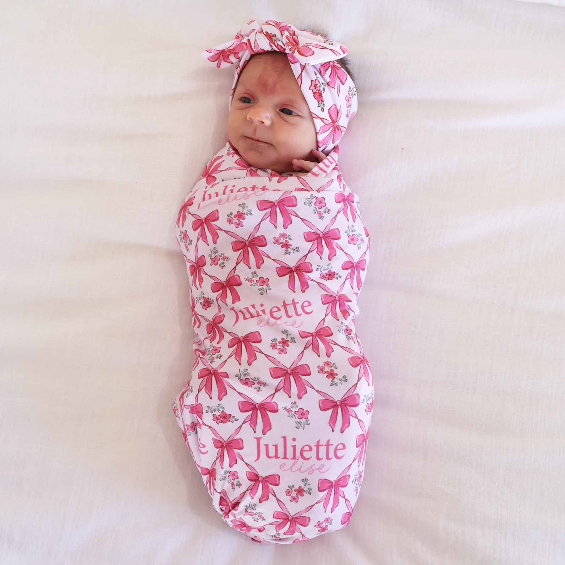 Bow Besties Personalized Swaddle Blanket