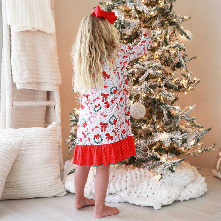 long sleeve christmas nightgown for girls with bows and wreaths 