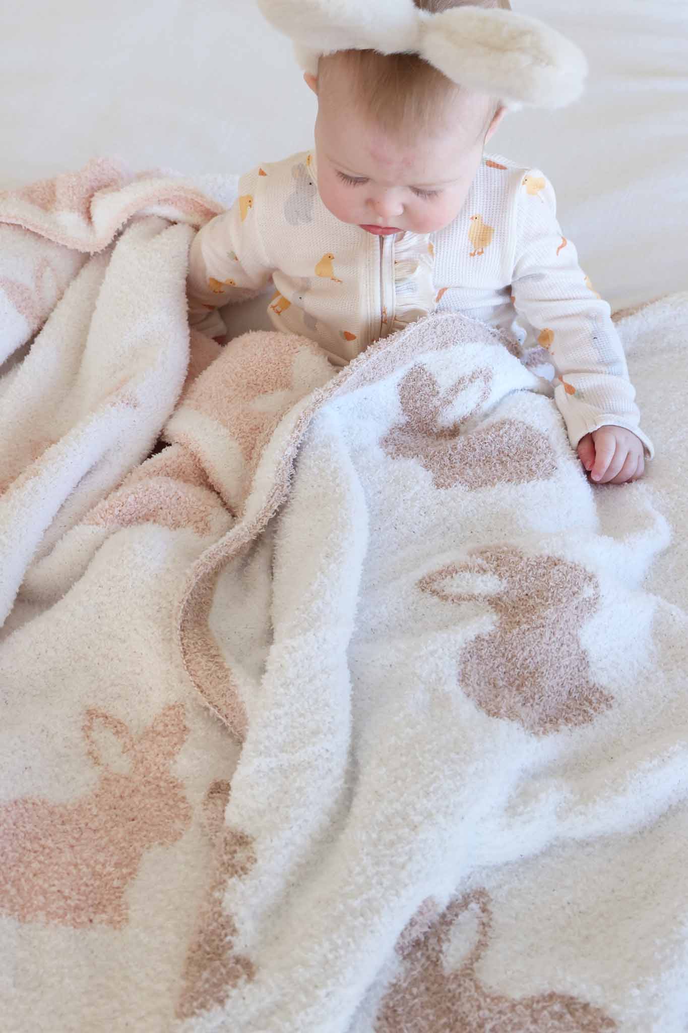 CuddleLane™ Luxe Blankets | Bunny Foo Foo
