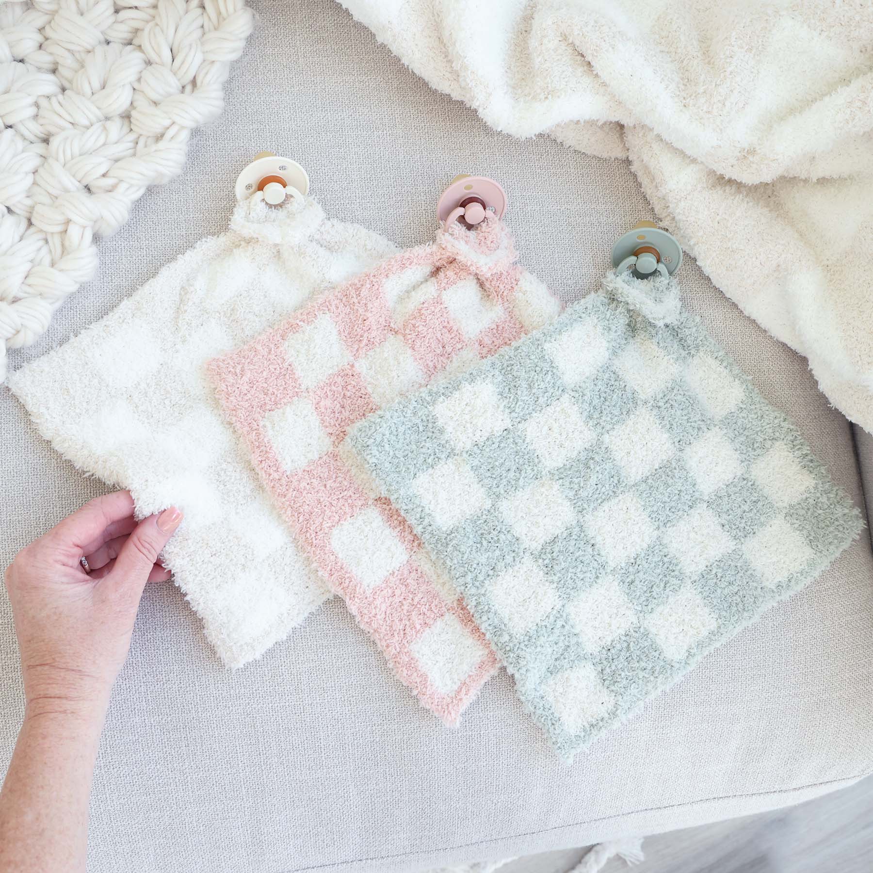 CuddleLane™ Luxe Lovey | Check