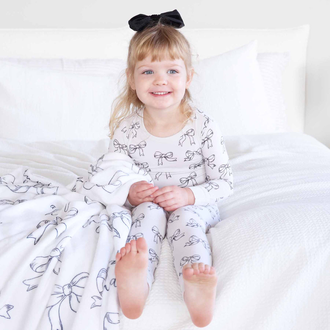 neutral bow kids pajama set