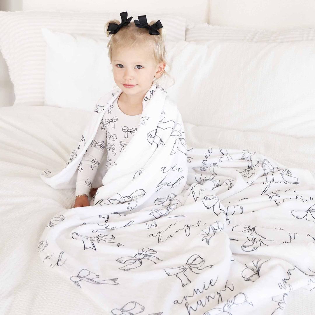 black and white bow personalized blanket for kids 