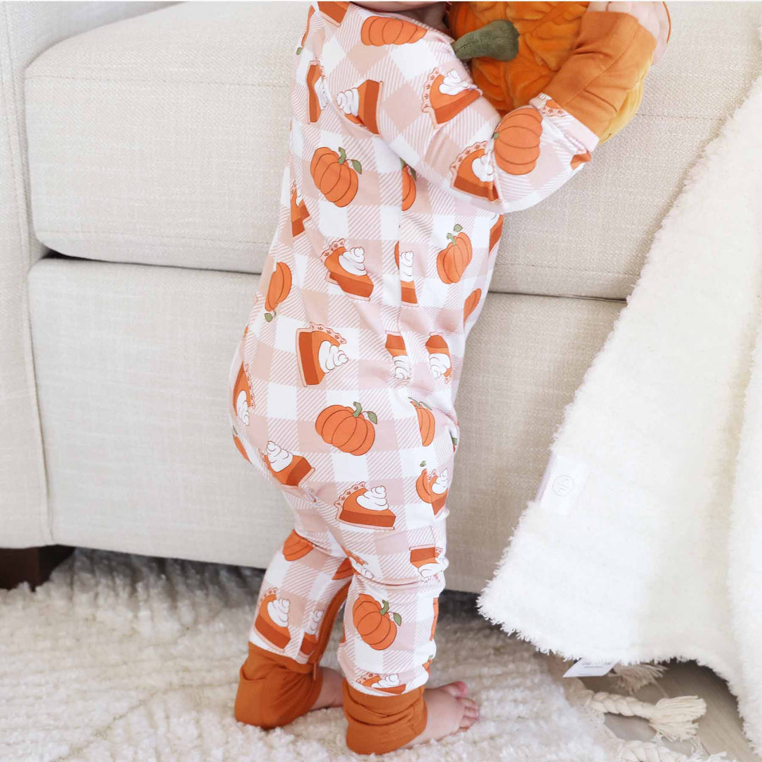 thanksgiving pajama romper for babies pumpkin pie and pumpkins