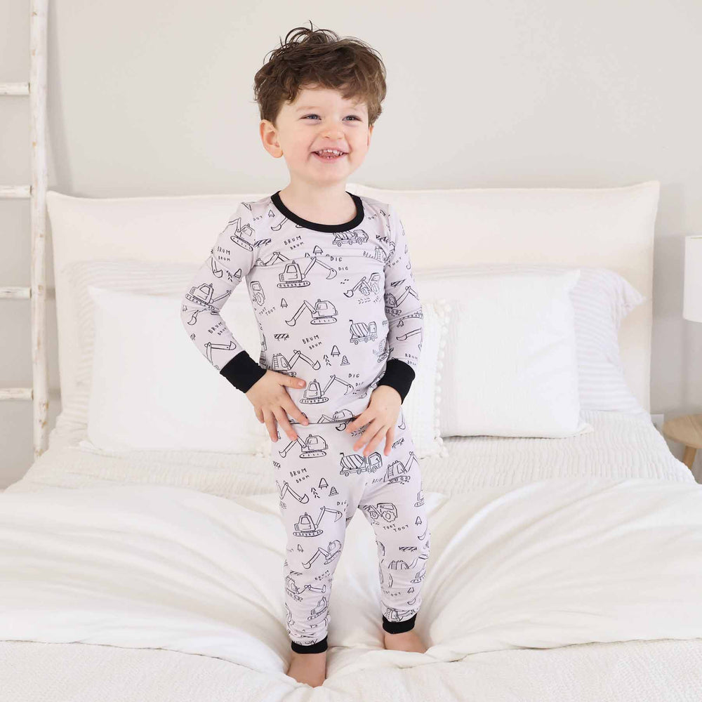 2 pc printed kids bamboo pajama set with construction trucks and dozers drawing for boys