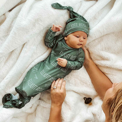emerald personalized baby knot gown and hat set