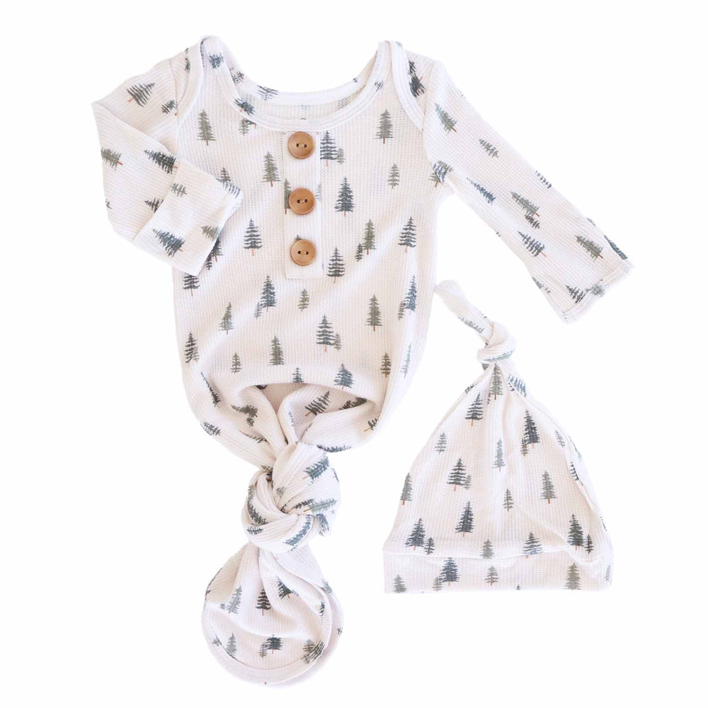 pine tree bamboo newborn knot gown and hat set