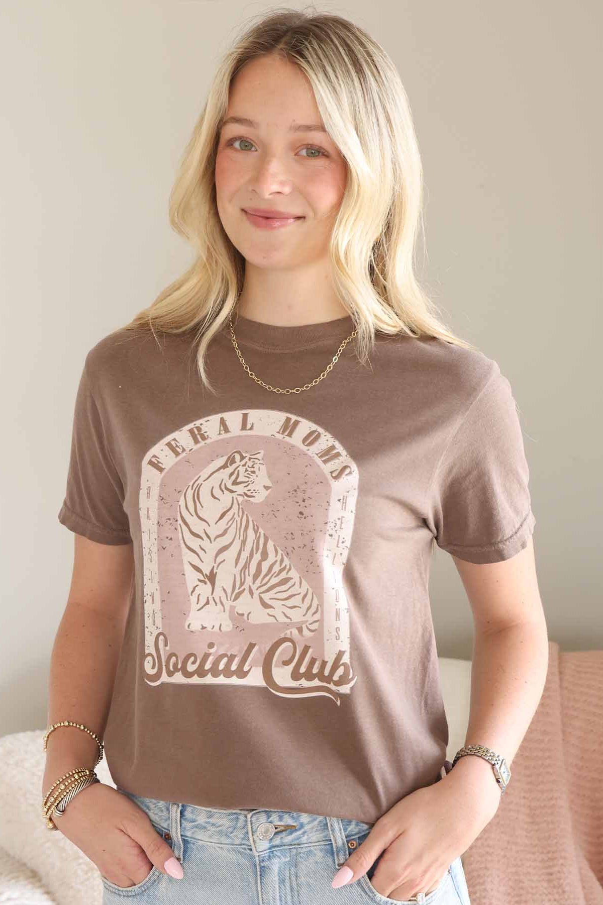 Feral Moms Club Graphic Tee | Espresso