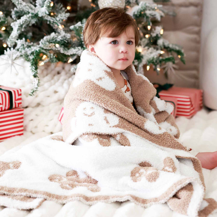 gingerbread man cuddlelane luxe blanket 