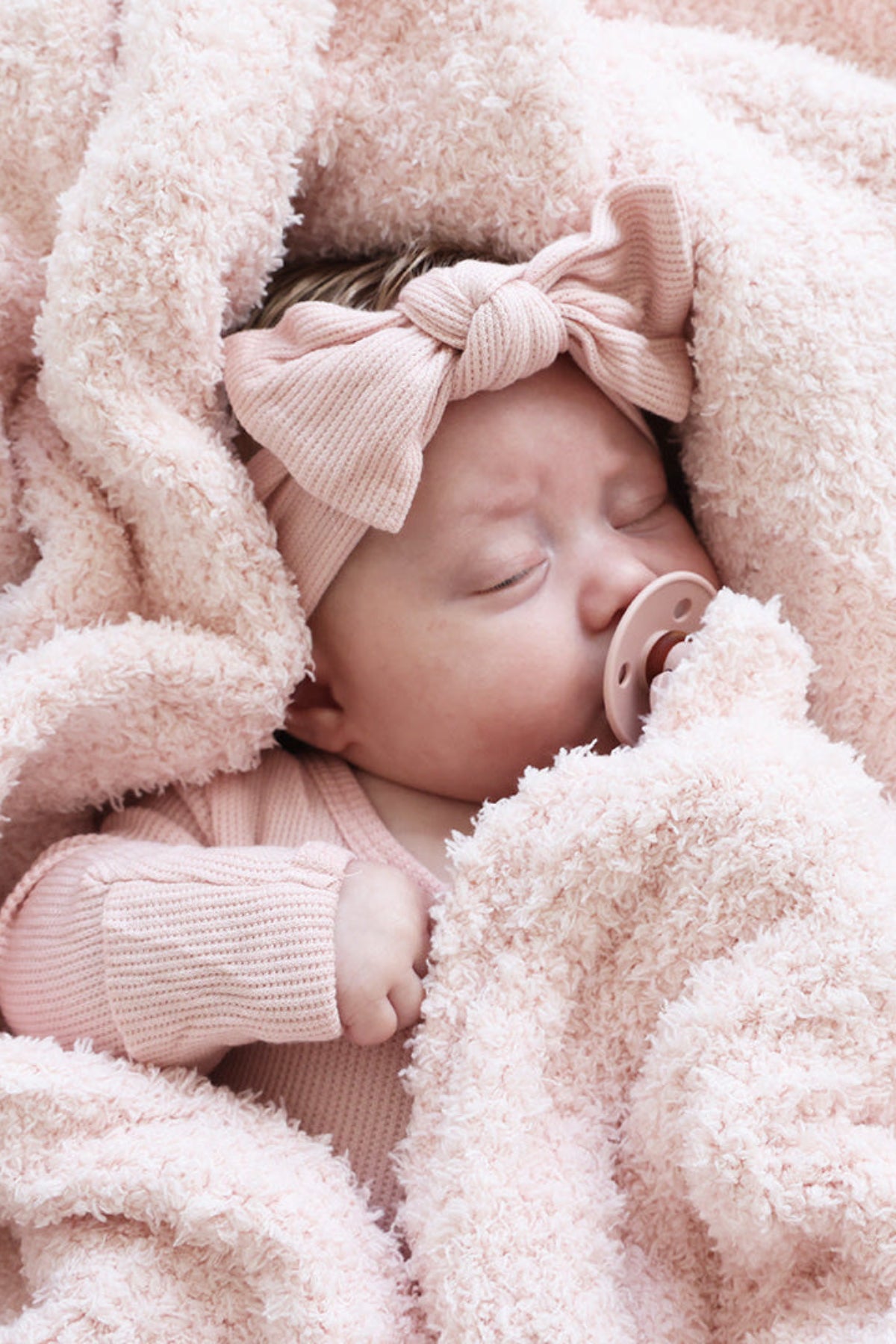CuddleLane™ Luxe Blankets | Rose