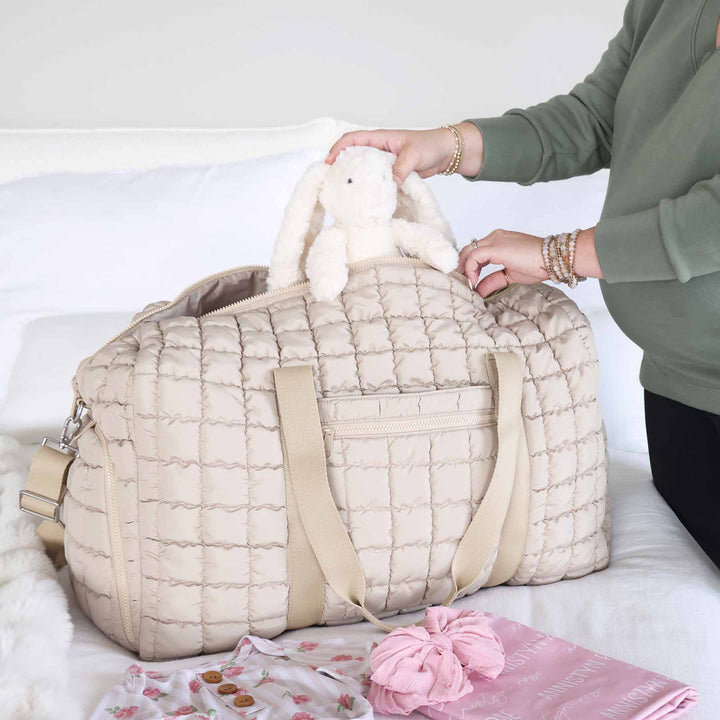 neutral quilted weekender and hospital bag for moms 