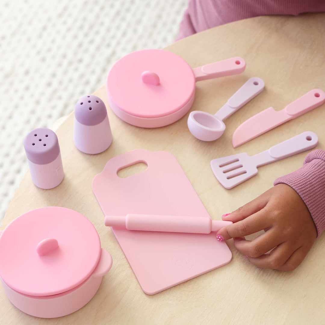 Silicone Play Kitchen Set with Personalized Cutting Board | Bubblegum
