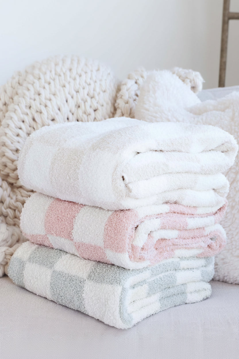 CuddleLane™ Luxe Blankets | Check