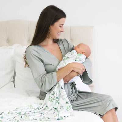 solid moss maternity robe 