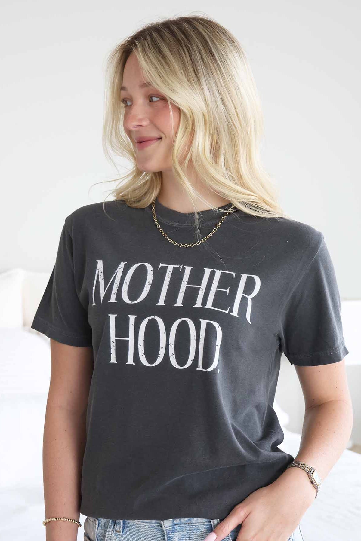 Motherhood Graphic Tee | Pepper