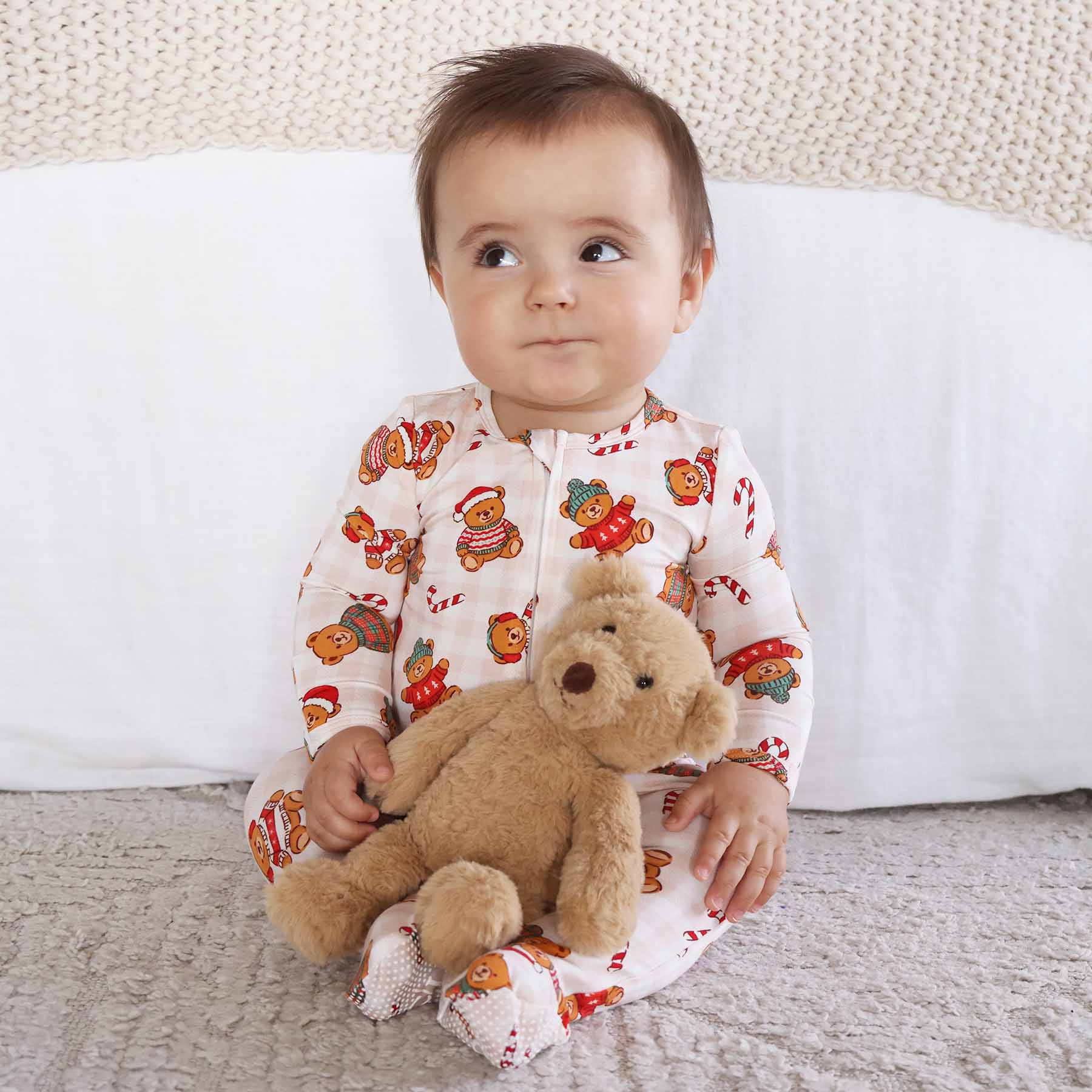 Beary Christmas Zipper Footie | Neutral