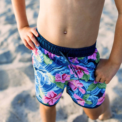 hawaiian themed swim trunks for boys 