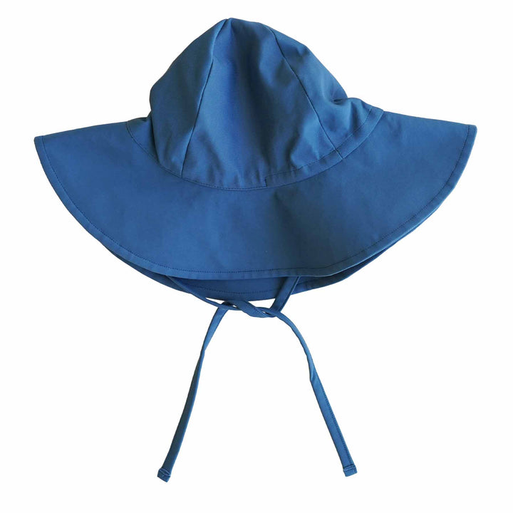 dark blue sun hat 