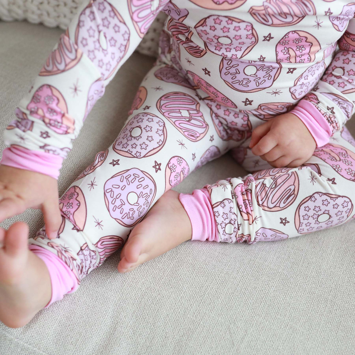 Pink Seersucker Two Piece Set – Hopscotch Baby and Children's Boutique