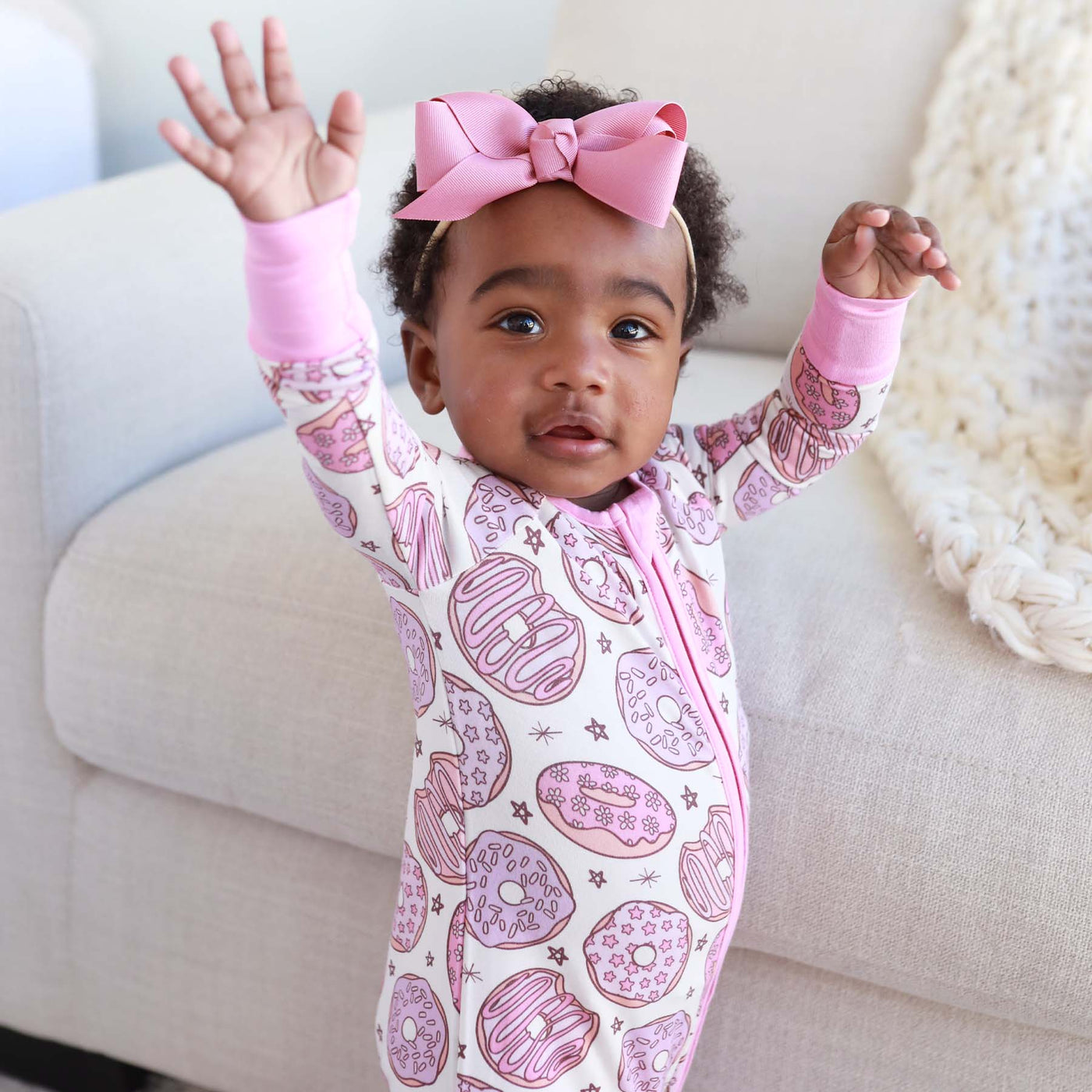 pajama romper for babies with donuts pink 