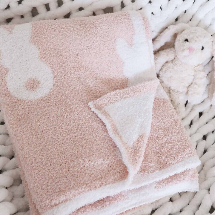 CuddleLane™ Luxe Blankets | Bunnies