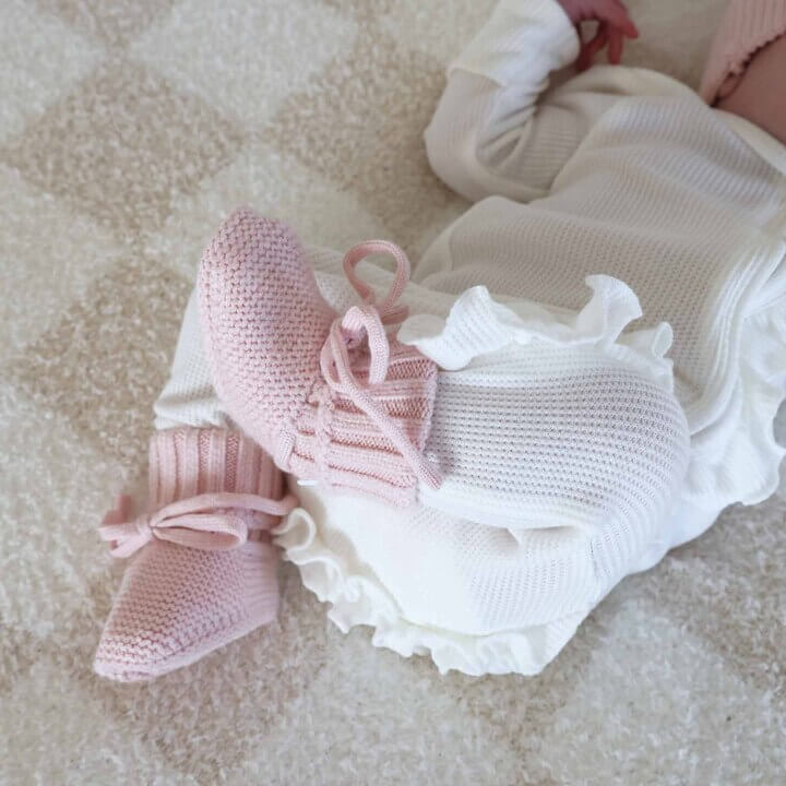 bow booties for babies pink