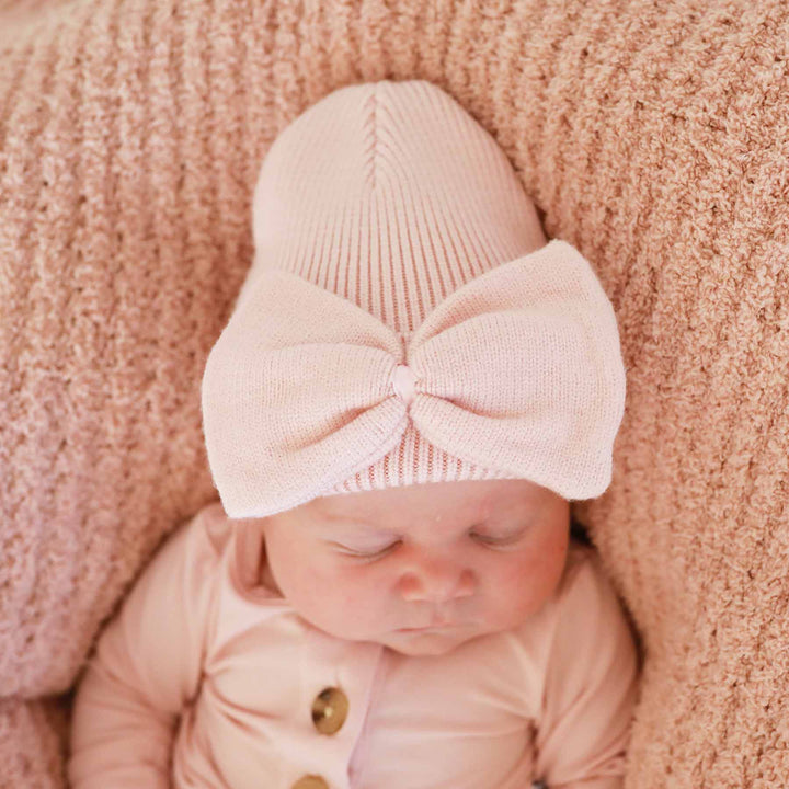 Knit Newborn Bow Beanie | Baby Pink