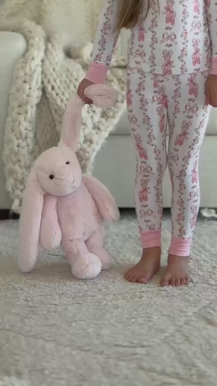 pink stuffed animal bunny 