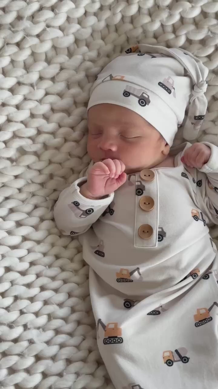 little builder knot gown video